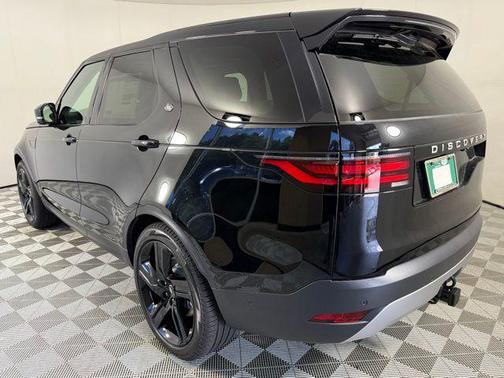 2025 Land Rover Discovery S