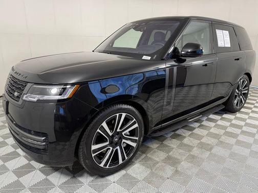2023 Land Rover Range Rover SE