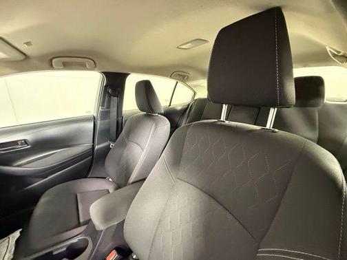 Ice 2024 Toyota Corolla LE