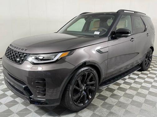 2025 Land Rover Discovery Dynamic SE