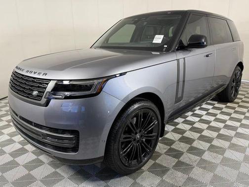 2025 Land Rover Range Rover SE