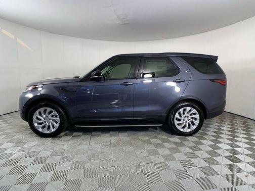 2024 Land Rover Discovery S