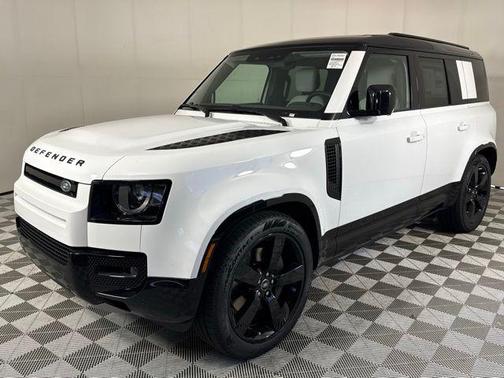 2025 Land Rover Defender X-Dynamic SE