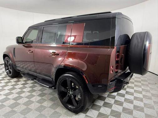 2025 Land Rover Defender Sedona Red