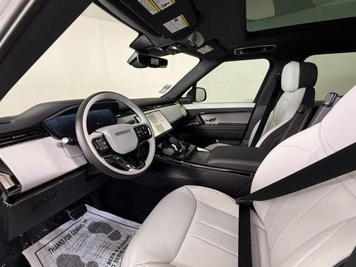 2025 Land Rover Range Rover Sport Dynamic