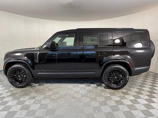 2025 Land Rover Defender S