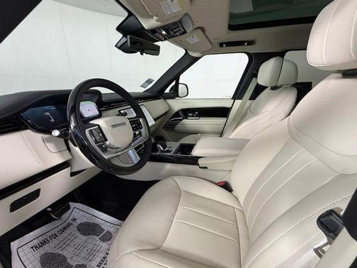 2025 Land Rover Range Rover Autobiography