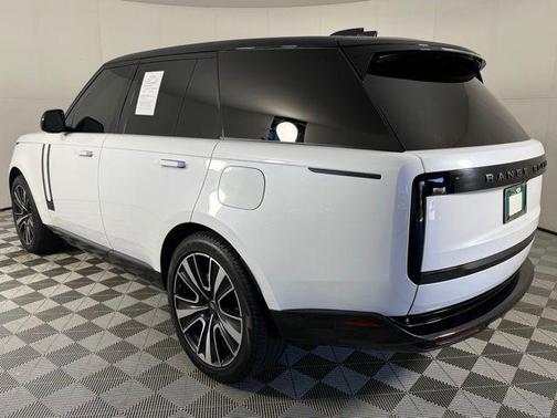2024 Land Rover Range Rover Autobiography