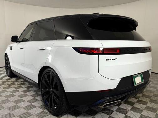 2024 Land Rover Range Rover Sport SE