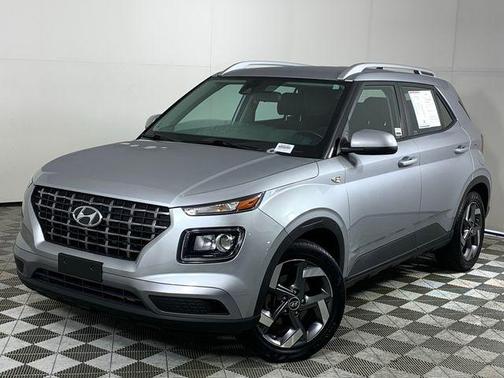 2021 Hyundai VENUE SEL