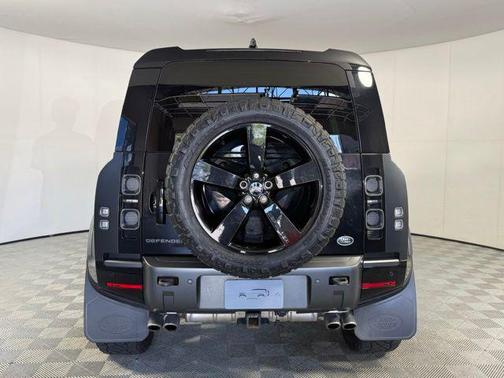 Carpathian Gray Premium Metallic 2023 Land Rover Defender Carpathian Edition