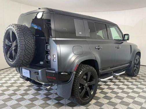 Carpathian Gray Premium Metallic 2023 Land Rover Defender Carpathian Edition