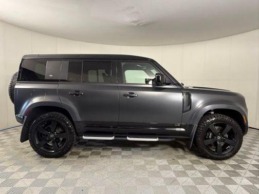 Carpathian Gray Premium Metallic 2023 Land Rover Defender Carpathian Edition
