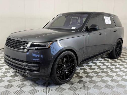 2023 Land Rover Range Rover SE