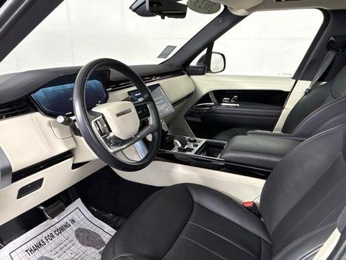 2023 Land Rover Range Rover SE