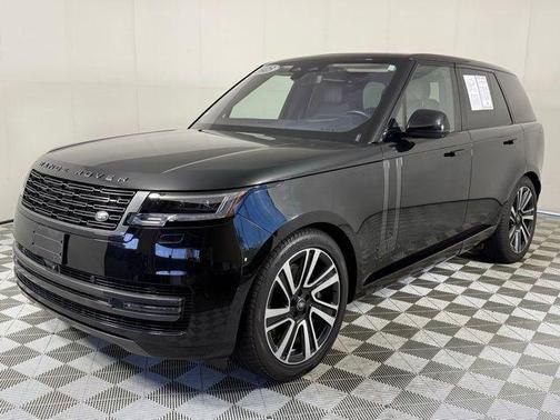 2023 Land Rover Range Rover SE