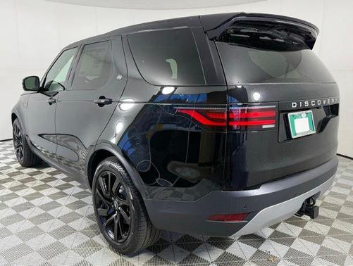 2025 Land Rover Discovery S