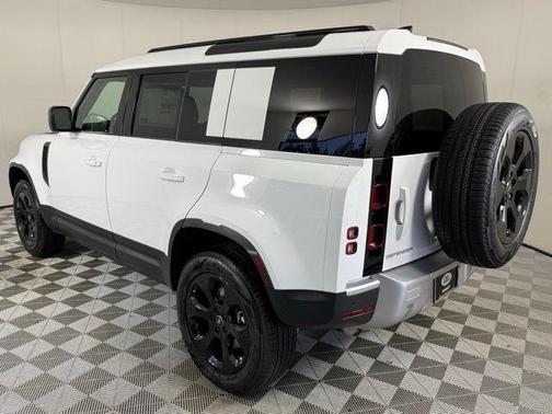 2025 Land Rover Defender S