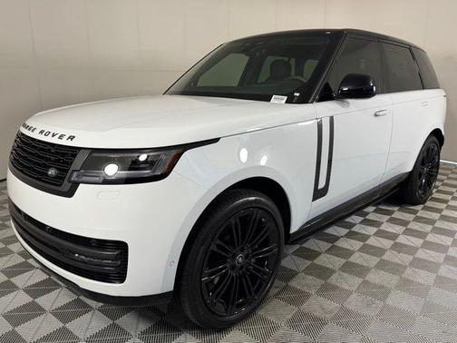 2025 Land Rover Range Rover SE