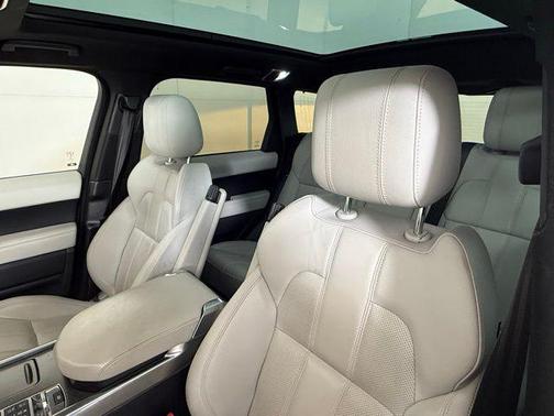 2016 Land Rover Range Rover Sport Supercharged SE