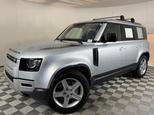 2020 Land Rover Defender SE