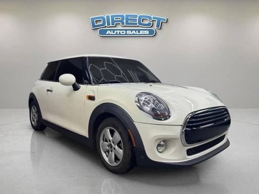 Pepper White 2019 MINI Hardtop Cooper