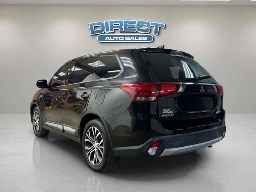 2018 Mitsubishi Outlander ES