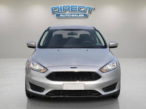 Ingot Silver 2015 Ford Focus SE