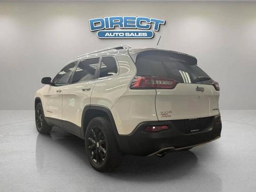 Bright White Clearcoat 2014 Jeep Cherokee Limited