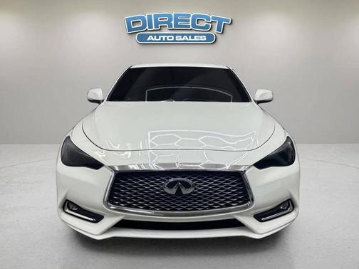Majestic White 2017 INFINITI Q60 3.0T Premium