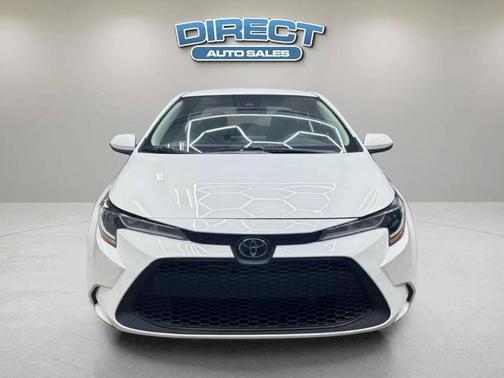 White 2022 Toyota Corolla LE