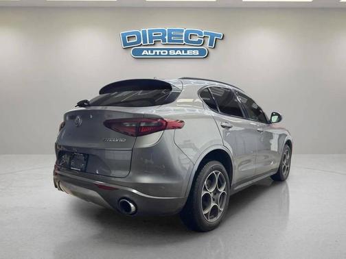 2018 Alfa Romeo Stelvio Sport