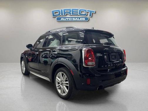 Black 2020 MINI Countryman Cooper