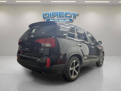 Ebony Black 2015 Kia Sorento EX