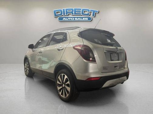 Summit White 2017 Buick Encore Essence