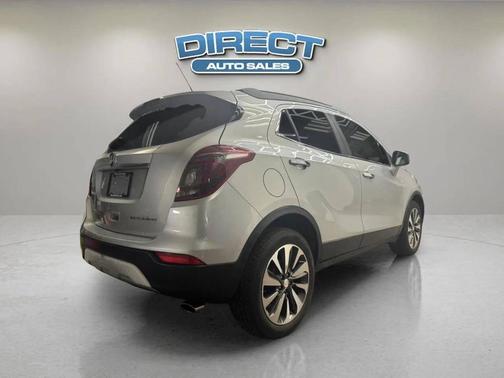 Summit White 2017 Buick Encore Essence