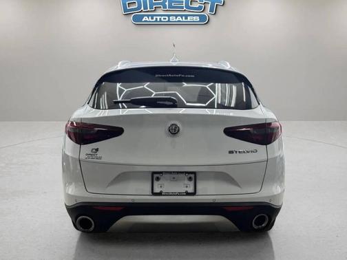 2018 Alfa Romeo Stelvio Base