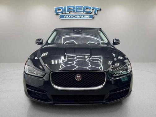 Black 2018 Jaguar XE 25t Premium