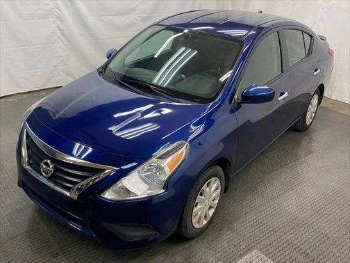 Deep Blue Pearl 2018 Nissan Versa 1.6 SV
