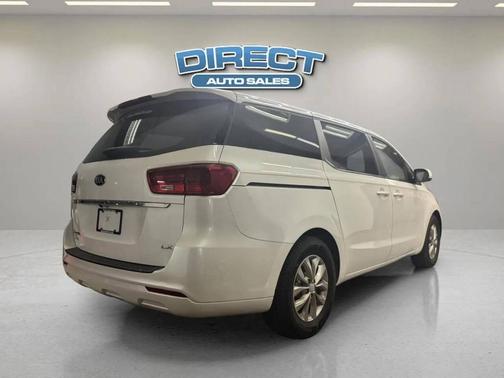 Snow White Pearl 2019 Kia Sedona LX
