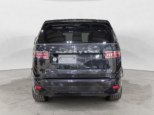 2024 Land Rover Discovery P360 Dynamic SE