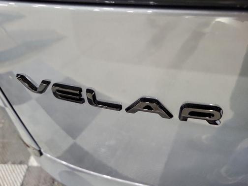 2024 Land Rover Range Rover Velar P250 SE R-Dynamic