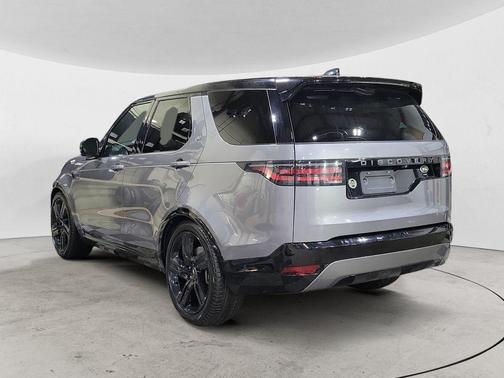 2022 Land Rover Discovery P360 HSE R-Dynamic