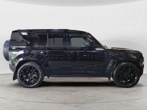 Narvik Black 2026 Land Rover Defender 110 V8
