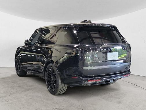 2025 Land Rover Range Rover P530 Autobiography