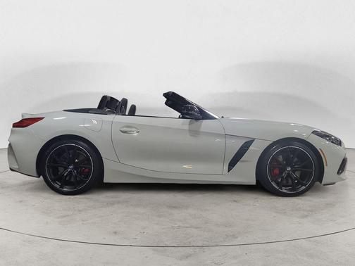 2023 BMW Z4 M40i