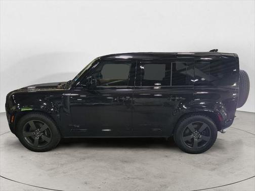 2024 Land Rover Defender 110 V8