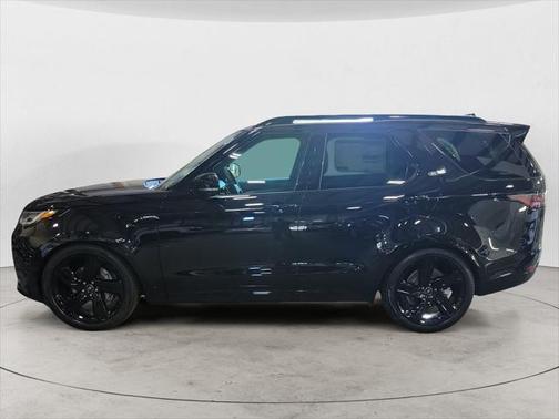 2025 Land Rover Discovery P300 Dynamic SE