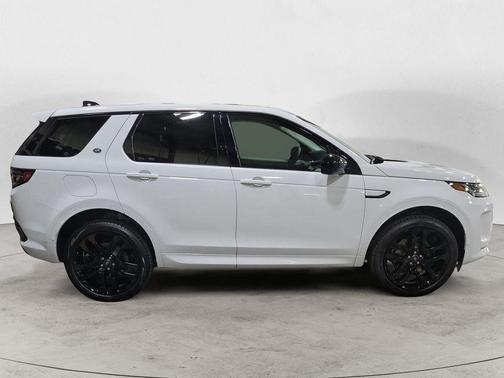 2025 Land Rover Discovery Sport S