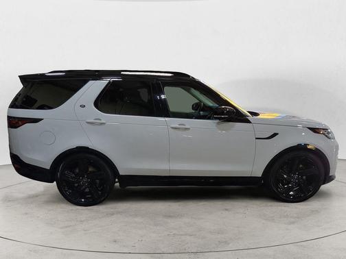 2025 Land Rover Discovery P360 Metropolitan Edition